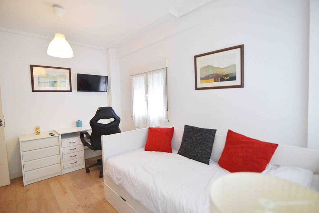 El Apartamento De Los Pinares By Just Room Santander Exterior foto